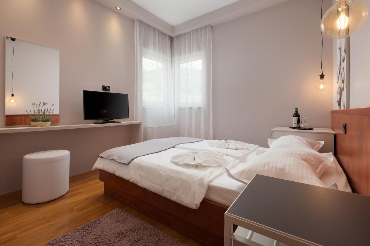 Villa Vinka Тучепи Екстер'єр фото
